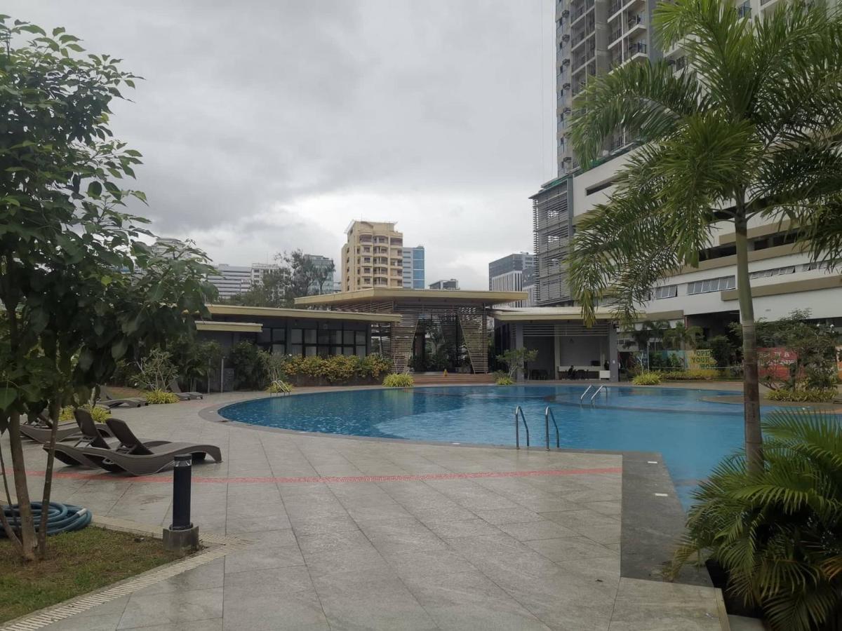 Grand Residences Studio Unit - Walking Distance To It Park Cebu Exterior foto